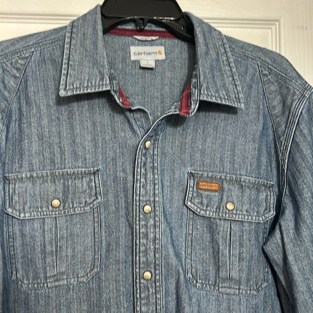 Carhartt Men’s Long Sleeved Shirt.